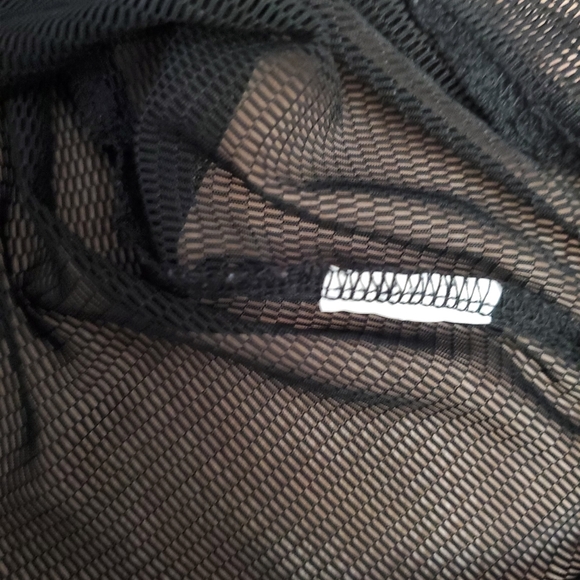 Bebe Sport Black Mesh Logo Active Top Boxy T-Shirt - Picture 10 of 11